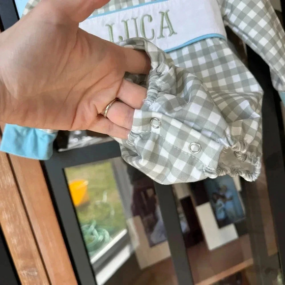 Luca onesie embroidered long sleeve romper gingham sage baby boy smock bubble - Picture 4 of 5